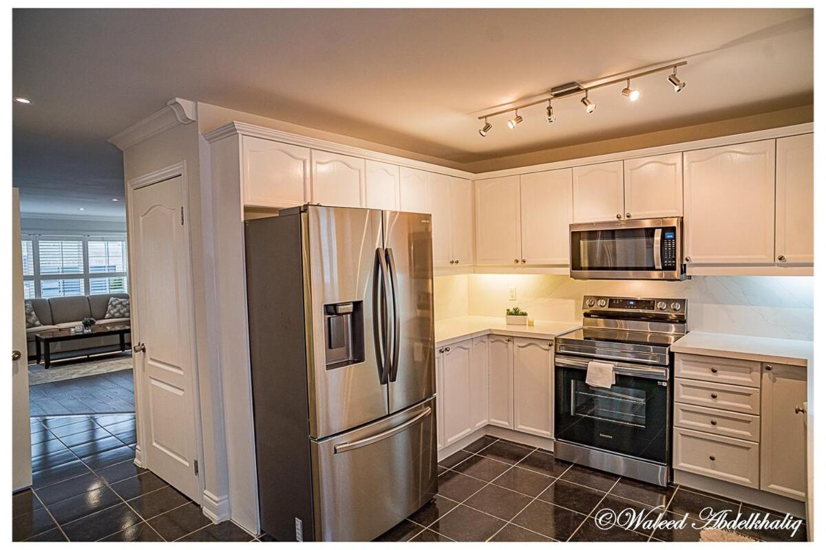 Sunroom House - 4 Bedrooms Mississauga Exterior foto